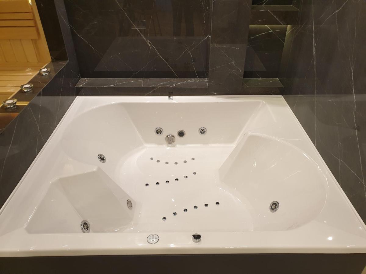 בלגרד Luxury Spa Suite מראה חיצוני תמונה